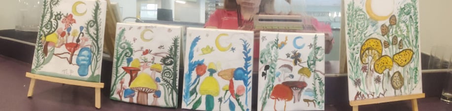 Gallery photo 1 of Arts & Craft Workshop With Aly V.