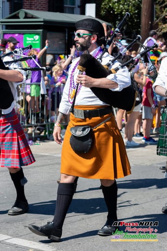 Gallery photo 6 of Crescent City Piper