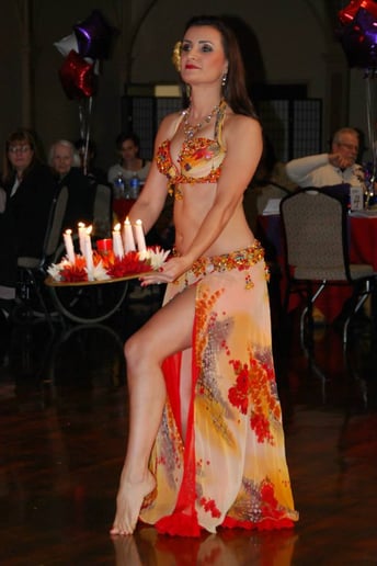 Gallery photo 3 of Cristina Bellydancer