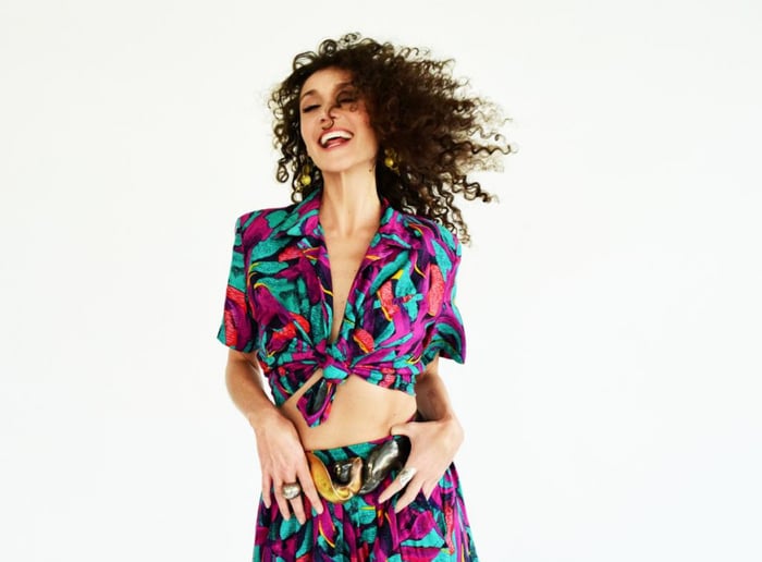 Gallery photo 1 of Cristina Kaminis and The Mix