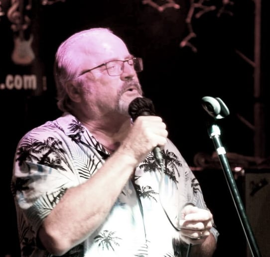 Gallery photo 4 of Crooner Steve