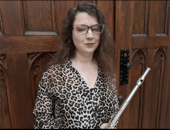 Gallery photo 3 of Crystal Flutist