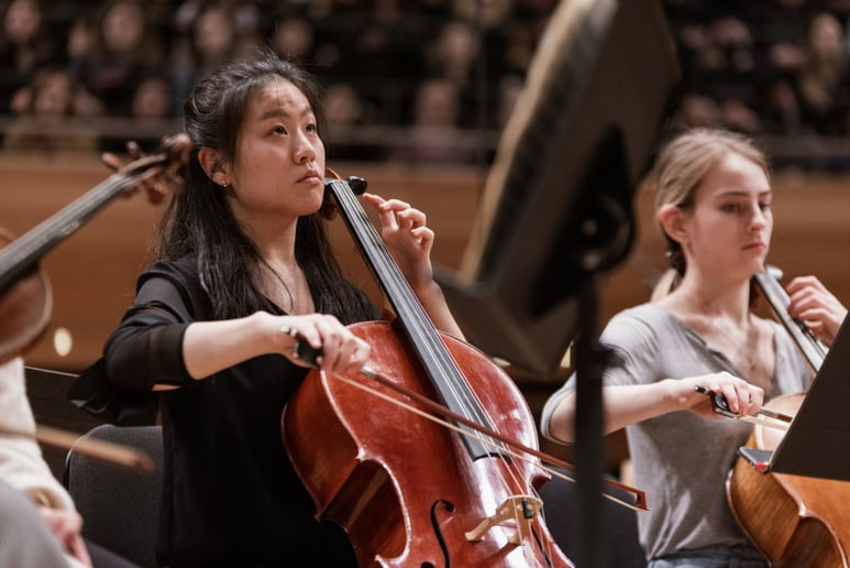 Gallery photo 2 of Crystal Kim, Cellist