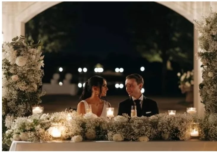 Gallery photo 1 of Crystal Petals Events