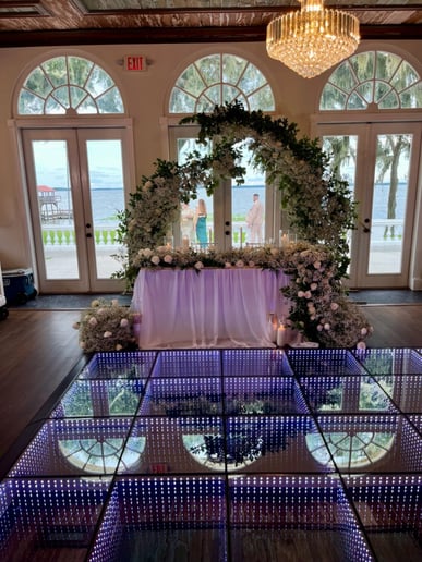 Gallery photo 10 of Crystal Petals Events