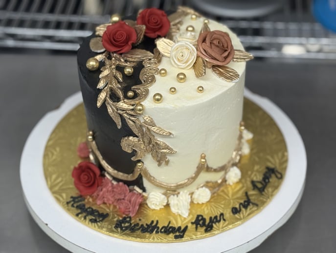 Gallery photo 5 of Custom Cake Design