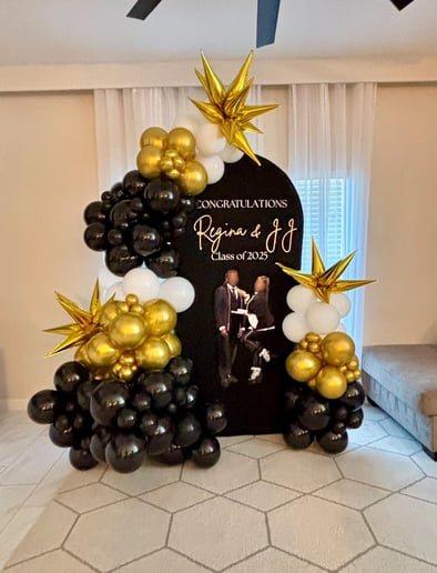 Gallery photo 9 of Custom Signage - Balloon Decorator