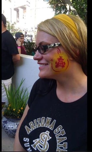 Gallery photo 27 of Cute Bee Face Painting