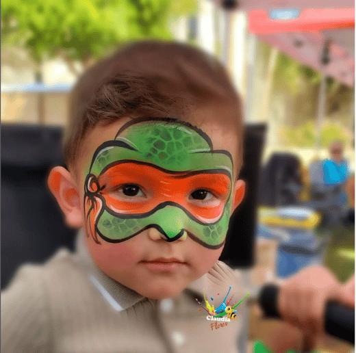 Gallery photo 11 of Cute Bee Face Painting