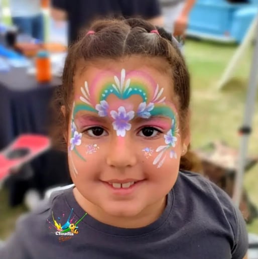 Gallery photo 3 of Cute Bee Face Painting