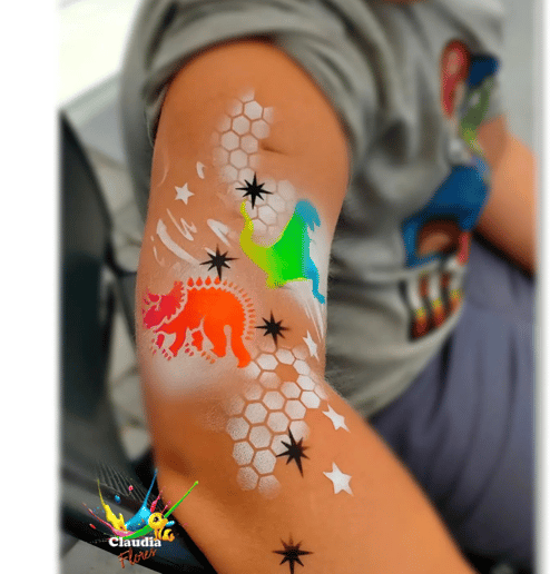 Gallery photo 4 of Cute Bee Face Painting