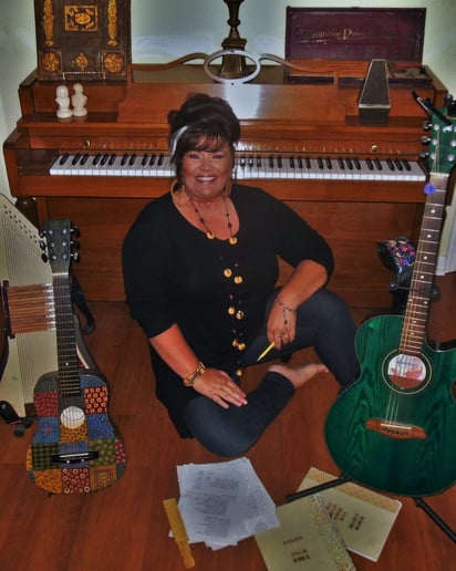 Gallery photo 3 of Cyndee GrayHarr