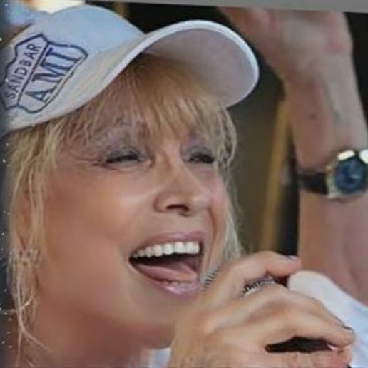Gallery photo 2 of Cyndi Burger