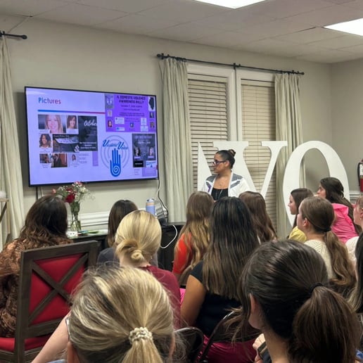 Gallery photo 2 of Cynthya Pagan Hale | Inspirational Speaker