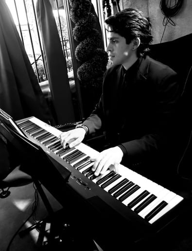Gallery photo 12 of The Flores Jazz Group