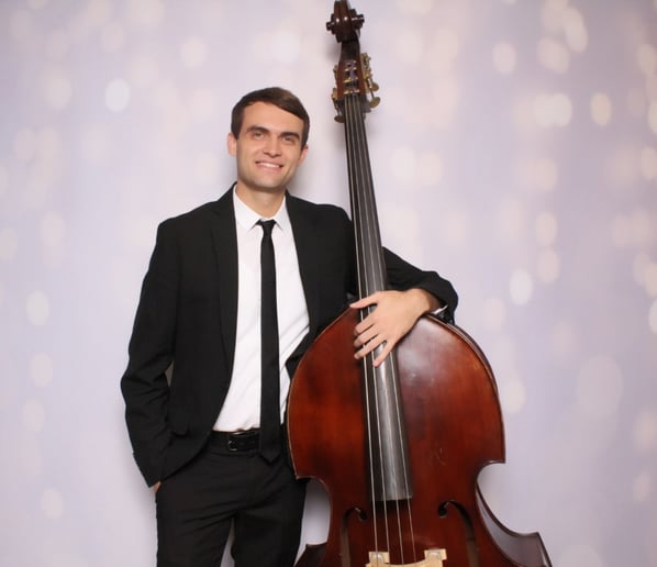 Gallery photo 23 of The Flores Jazz Group