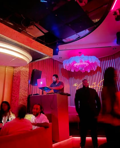 Gallery photo 3 of D I M U C C I