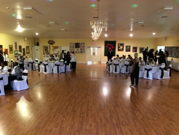 Gallery photo 10 of D J Tee Music & Lighting