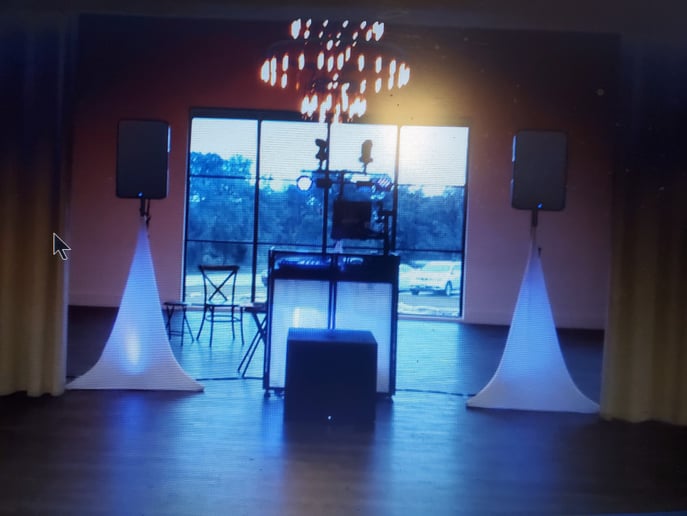 Gallery photo 6 of Da Moose Event DJ