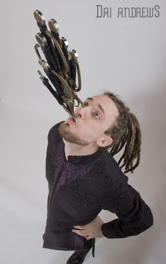 Gallery photo 3 of Dai Andrews - Master of Mind Over Body