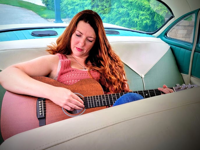 Gallery photo 3 of Daisy K. Meadows Music (Solo or Duo)