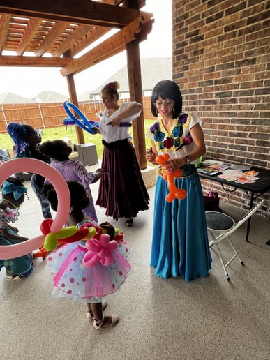 Gallery photo 8 of DaisysOneWorld Entertainment