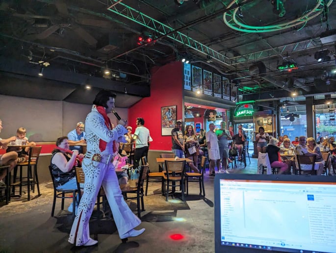 Gallery photo 3 of Dakota Pongratz "Elvis Impersonator"
