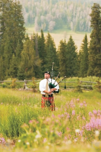 Gallery photo 2 of Dale Hawkins- Bagpiper