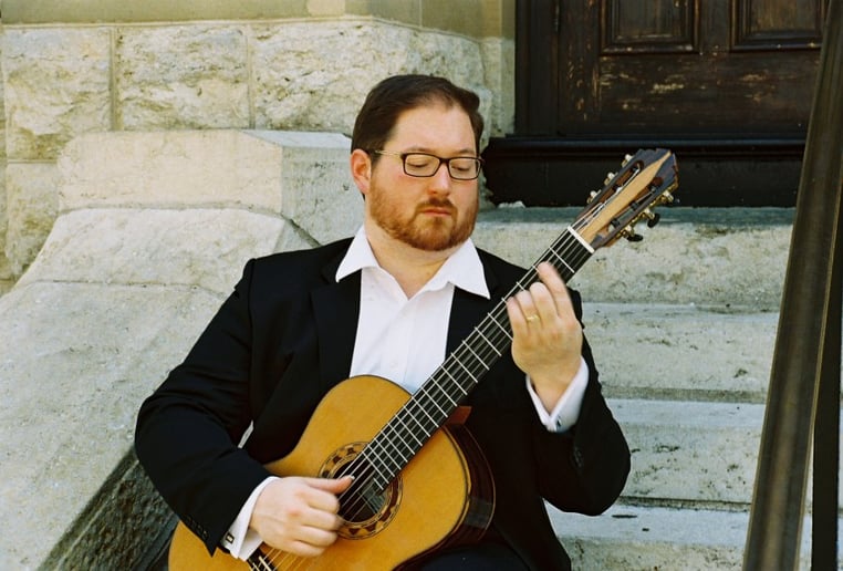 Gallery photo 2 of Dan Kyzer - Professional Guitarist