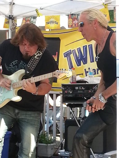 Gallery photo 2 of Dan Lawson Band