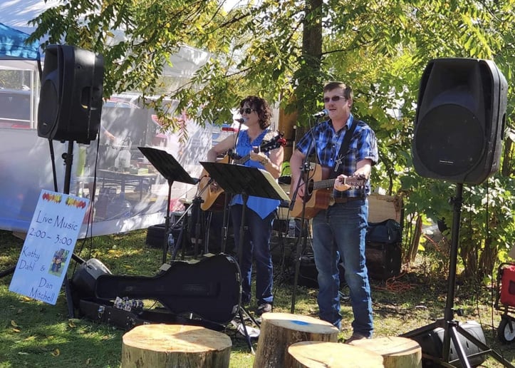 Gallery photo 2 of Dan Mitchell Music