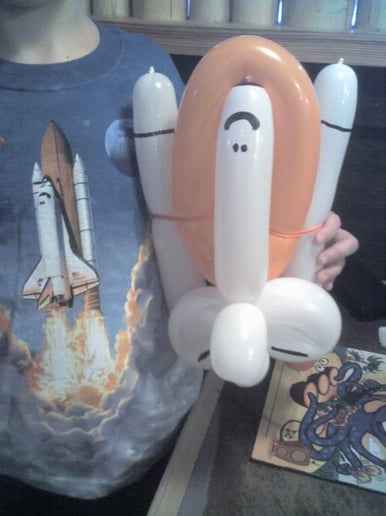 Gallery photo 3 of Party Artisans with Dan The Balloon Man
