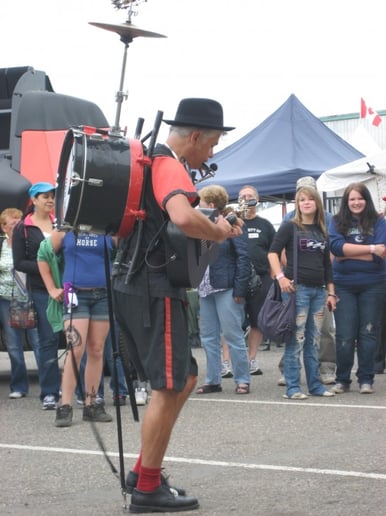Gallery photo 3 of Dan the One Man Band