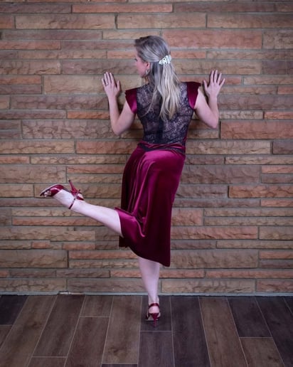 Gallery photo 4 of Dance Lessons and Performances with Lenore