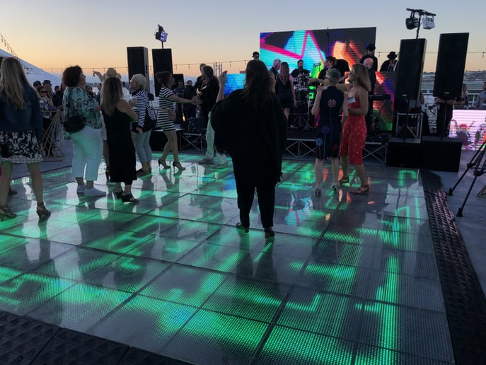 Gallery photo 9 of Dance n Groove DJs and Entertainment