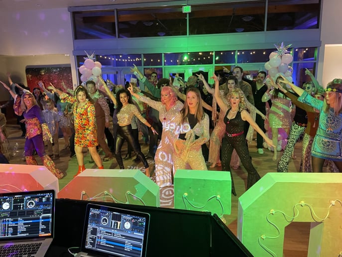 Gallery photo 10 of Dance n Groove DJs and Entertainment