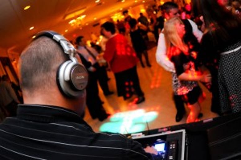 Gallery photo 36 of Dance Stylez Entertainment: DJs & Breakdancers