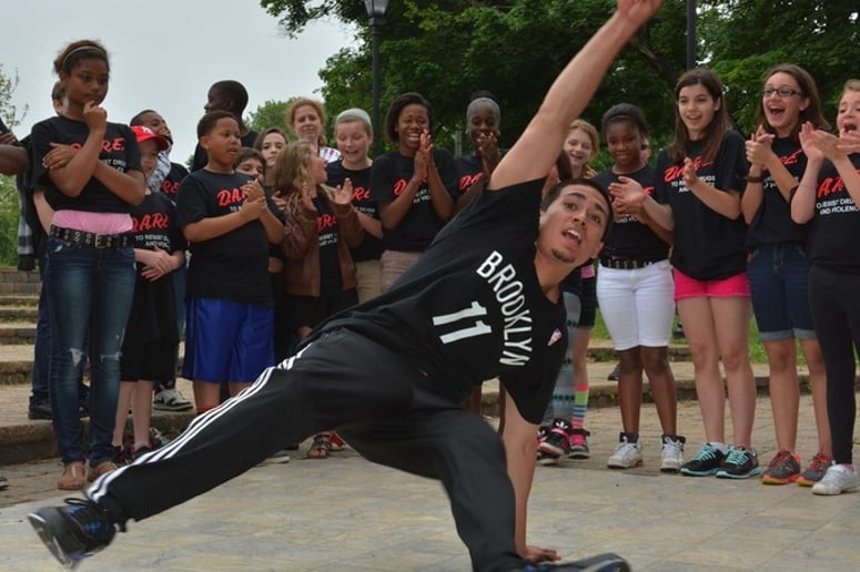 Gallery photo 19 of Dance Stylez Entertainment: DJs & Breakdancers