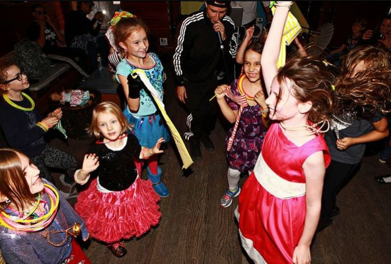 Gallery photo 55 of Dance Stylez Entertainment: DJs & Breakdancers