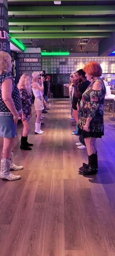 Gallery photo 9 of Dance with Dee