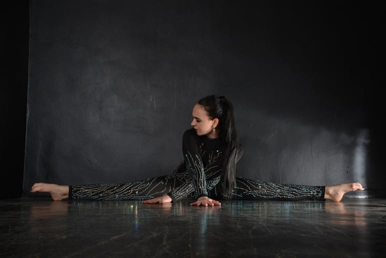 Gallery photo 1 of Dancer, contortionist