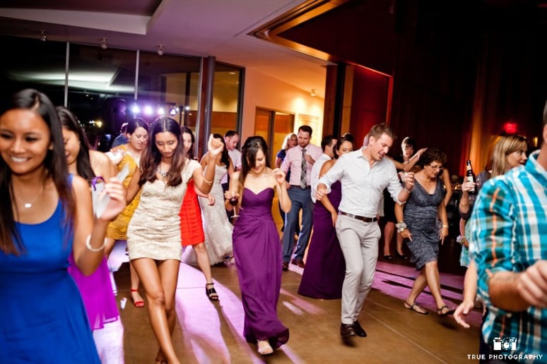 Gallery photo 2 of Dancing DJ Productions