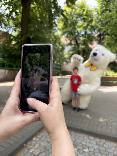 Gallery photo 5 of Dancing Polar Bear