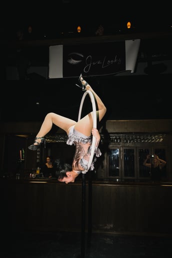 Gallery photo 7 of Dangerous Beauty Entertainment