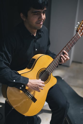 Gallery photo 4 of Daniel Aguilera