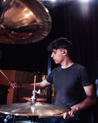 Gallery photo 4 of Daniel Buades - Drummer