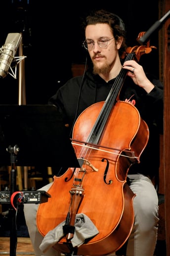 Gallery photo 2 of Daniel Chouinard - Cellist