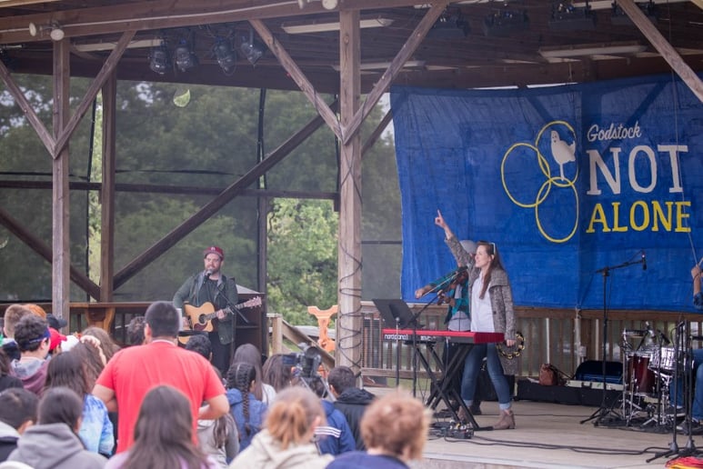 Gallery photo 1 of Danielle Noonan Music