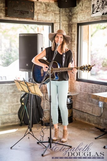 Gallery photo 1 of Danika’s Acoustic Music