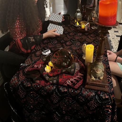 Gallery photo 2 of Fairuz the Fortune Teller